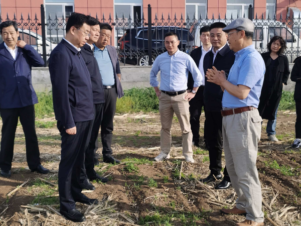 遼寧省副省長李強調研沈陽生態(tài)所昌圖現代農業(yè)試驗站
